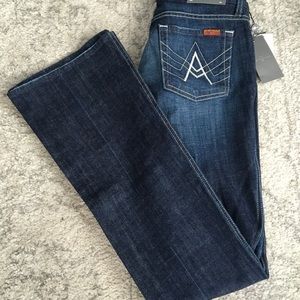 **NWT** 7 For All Mankind Jeans